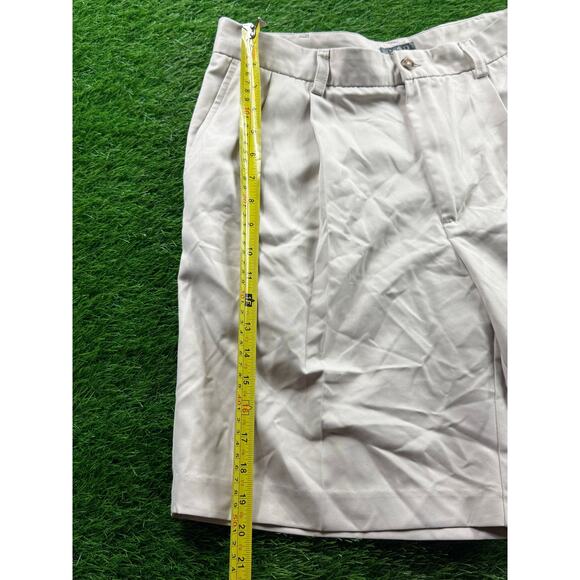 Izod Golf Men’s Pleated Shorts Khaki Tan Size 34 Classic Fit Performance sport - Picture 6 of 7